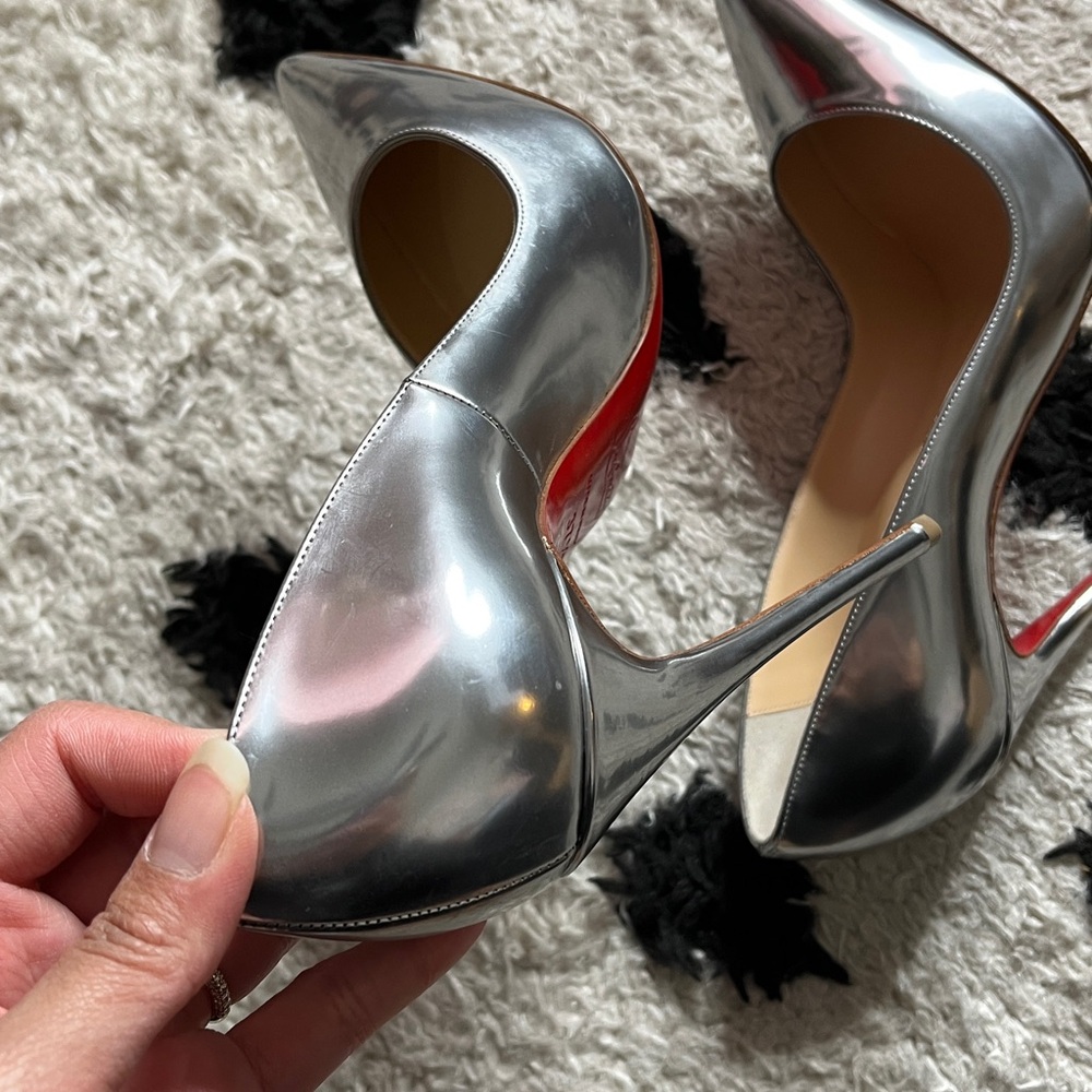 Christian Louboutin size 37.5 so Kate 120 Silver High Heel Pumps - Picture 9 of 16